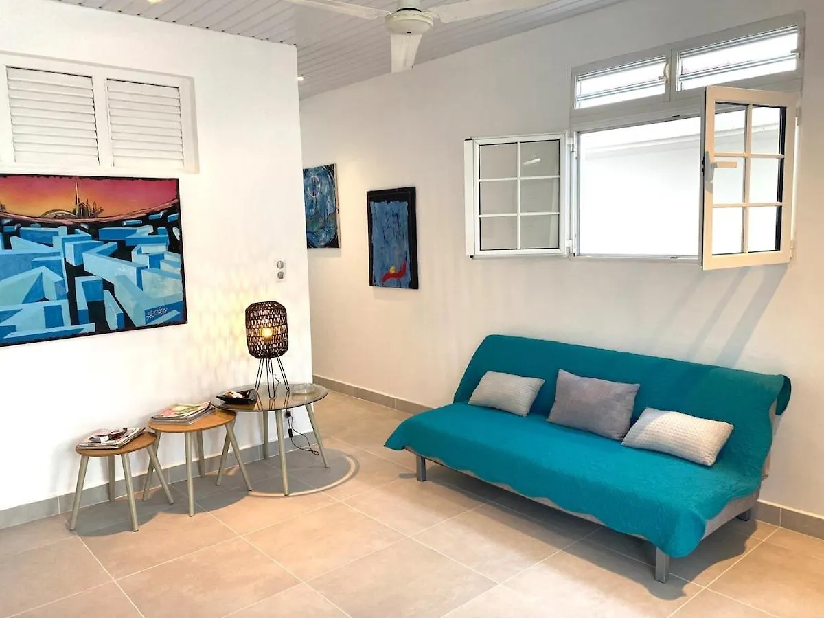 La Petite Maison Blanche Terre-de-Haut Nyaraló